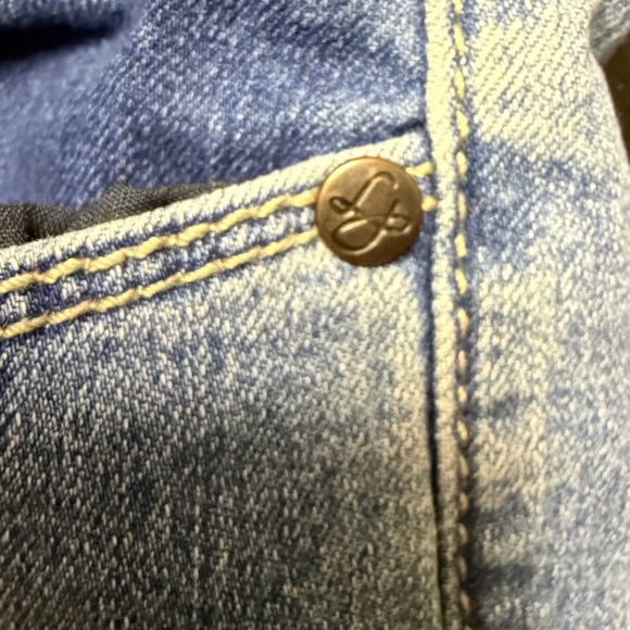 Fun, Funky & Wild Share Show - Picture 14 of 15